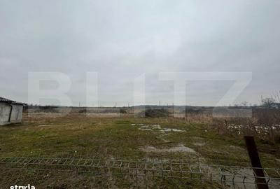 Teren de 1716 mp, în Priseaca - 2