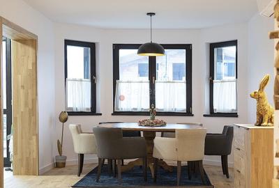 Priveliste frumoasa catre Masivul Postavarul - 4