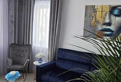 Apartament cu 2 camere decomandat, mobilat în Tractorul - 4