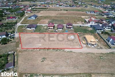 Teren de 629 mp, în Sânmartin - 2