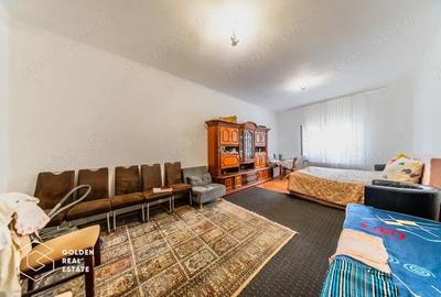 Casa in orasul Pecica cu teren de 1159 comision 0% - 5