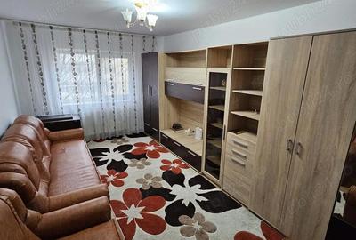 Apartament cu 2 camere decomandat în Central - 1