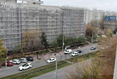 Metrou Titan apartament cu 3 camere - 5