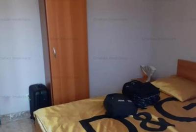 Apartament cu 3 camere decomandat în Călărași - 2