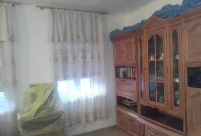 Casă cu 4 camere cu Teren 417 Mp în Schei - 4