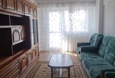Apartament cu 3 camere decomandat în Central - 1