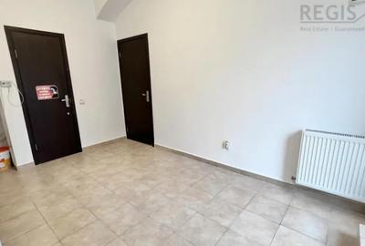 Spațiu comercial, de 38 mp, în Central - 13