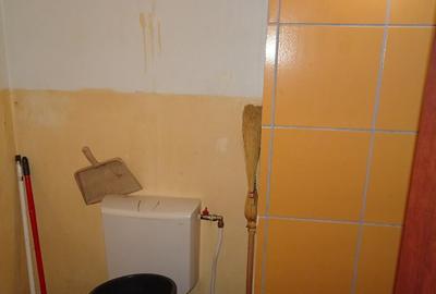 Vand apartament de 3 camere decomandat Deva, etaj 2, Micro 15, mobilat - 2