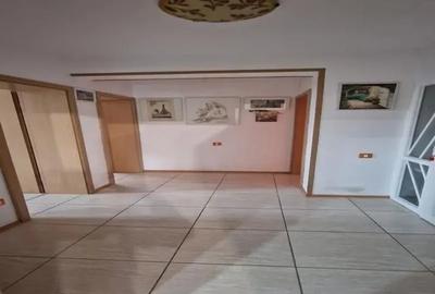 Descoperă Potențialul Casei Spațioase cu 6 Camere în Zona Viilor, București - 11