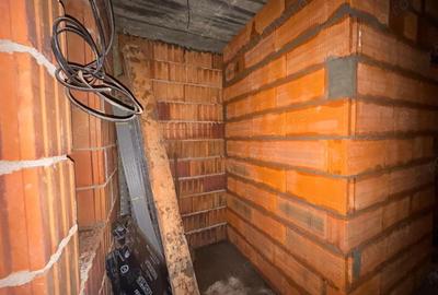 Casă cu 4 camere cu Canalizare în Chișoda - 11