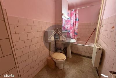 Apartament cu 4 camere decomandat în Central - 7