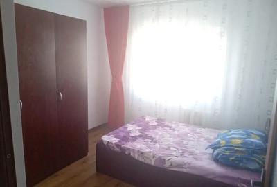 Vand apartament 3 camere,et.3, Mioveni - 2