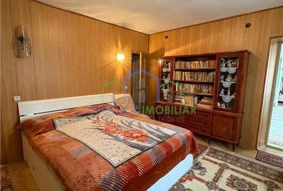 Casă cu 3 camere cu Teren 1800 Mp în Popoveni - 3