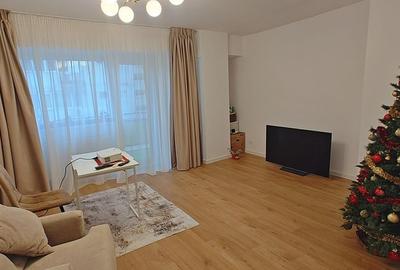 Apartament cu 4 camere decomandat, mobilat în Lujerului
