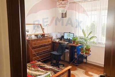 Apartament cu 2 camere decomandat în Central - 10