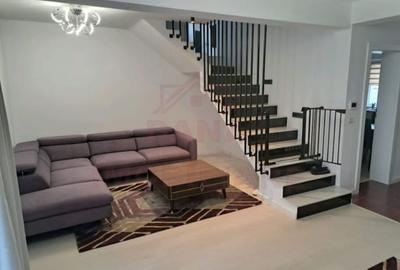 VILĂ TIP TRIPLEX/ LA CHEIE/ ÎN CARANSEBEȘ/,JUD.C-S COMISION 0% - 13