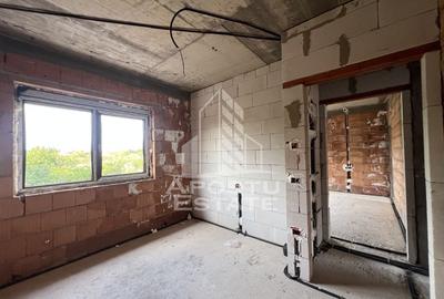 Vila insiruita cu suprafata generoasa aproape de centru orasului - 11
