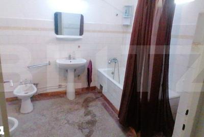 Casă cu 5 camere cu Teren 369 Mp în Central - 3