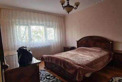 Apartament cu 2 camere decomandat în Central - 1