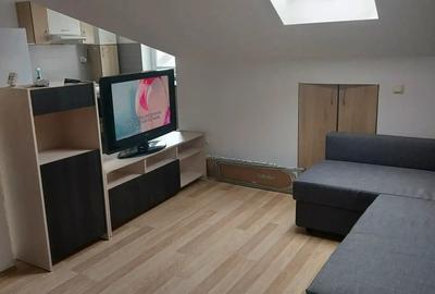 Apartament cu 2 camere decomandat în Turnișor - 1