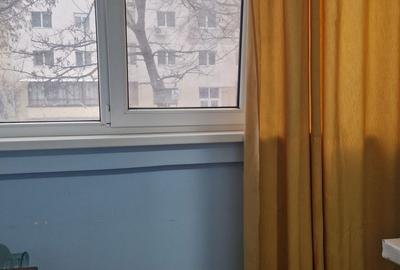Apartament cu 3 camere semidecomandat în Malu Roșu - 9