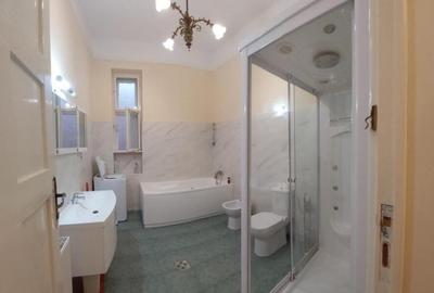 Casa s-200 mp, parter , gaz , mobilat , Zona Universitate , ter 500 m - 13