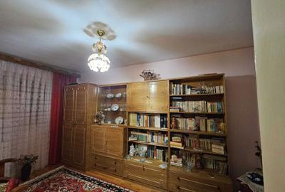 Apartament cu 4 camere decomandat în Dej - 3