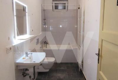 Casă cu 4 camere cu Canalizare în Lupeni - 18