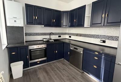 Casă cu 4 camere cu Teren 60 Mp în Central - 3