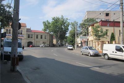 Casă cu 3 camere în Central