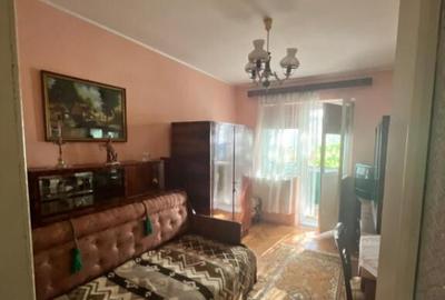 Apartament 3 camere, etaj 2, Garaj, Radauti - 10