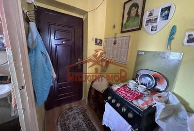 Garsoniera, etaj 3, in Fagara? zona 13 Decembrie Garsoniera, etaj 3, in Fagara? zona 13 Decembrie - 2