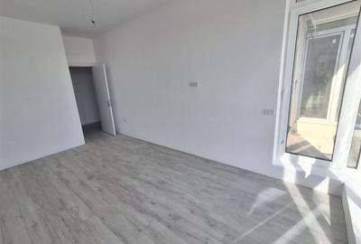 Apartament cu 3 camere decomandat în Central - 14