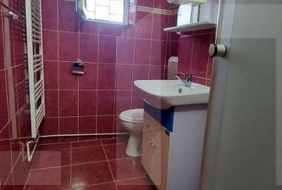 Garsonieră decomandată în Central - 1