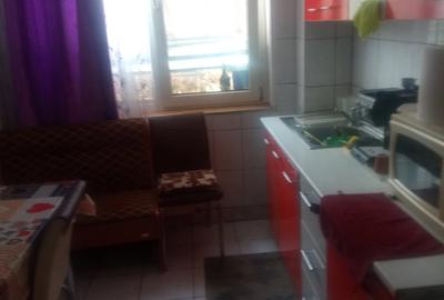 Apartament cu 2 camere semidecomandat în Berceni - 9