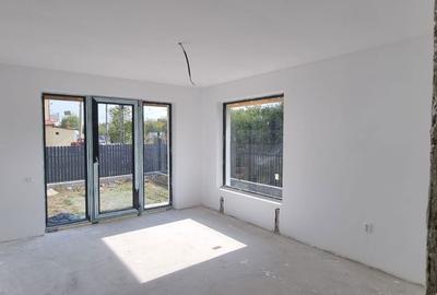 Casă cu 3 camere cu Teren 257 Mp în Clinceni