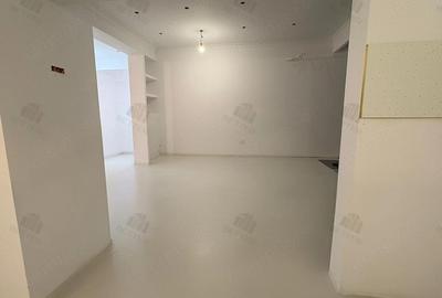 Apartament cu 3 camere decomandat în Central - 3