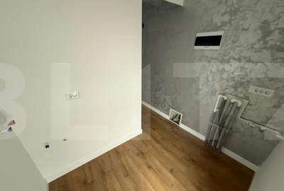 Casă cu 4 camere cu Teren 373 Mp în Central - 2