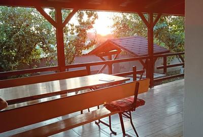 Casă cu 4 camere în Central - 8