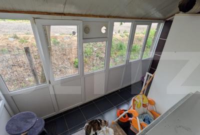 Casă cu 4 camere cu Teren 168 Mp în Central - 1