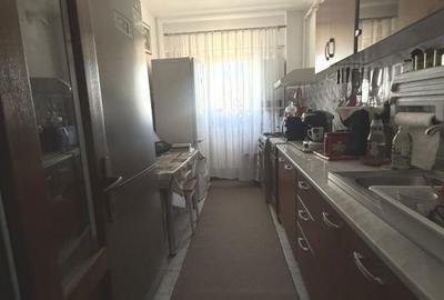 Apartament cu 2 camere decomandat în Far - 9