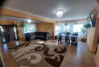 Casă cu 5 camere cu Teren 600 Mp în Central - 16