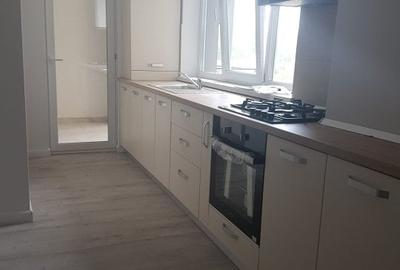 Apartament cu 2 camere semidecomandat, mobilat în Gherăiești - 4