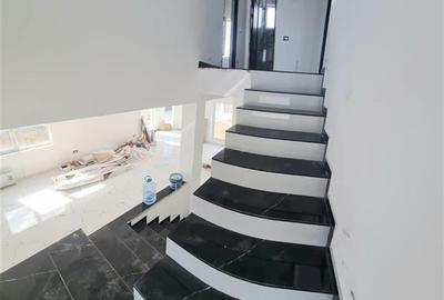 Casă individuală cu 5 camere cu Canalizare în Lumina - 28