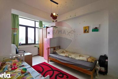 Apartament cu 3 camere semidecomandat în 1 Decembrie - 8