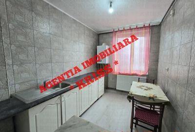 Apartament cu 2 camere semidecomandat în Craiovei - 1