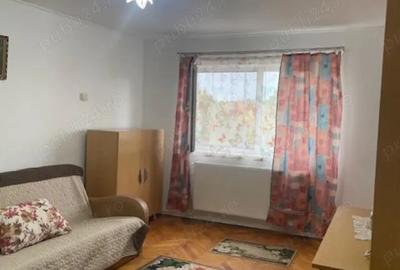 Inchiriez apartament , 2 camere , decomandat , etaj 2 , str.Timisorii nr.110 - 7