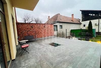 Spatiu comercial central - 2