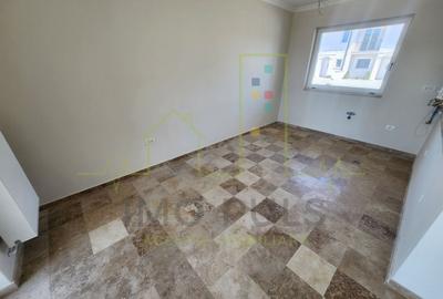 Casă cu 4 camere cu Teren 100 Mp în Giroc