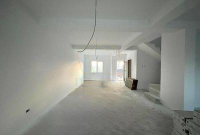 Duplex cu 4 camere despărțit prin camera tehnica | Mosnita Noua - 7